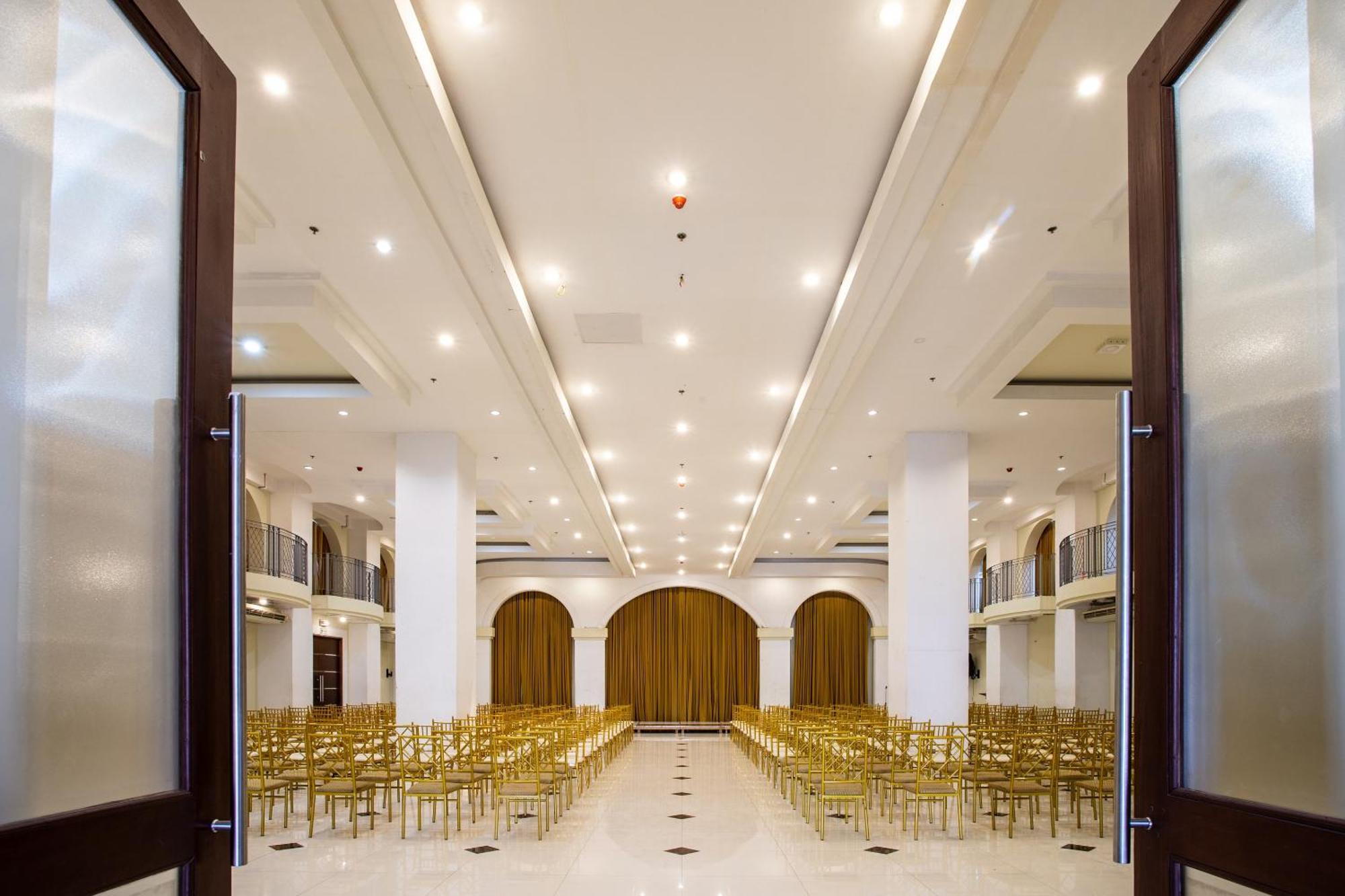 Capital O 460 World Palace Hotel Davao Exterior photo
