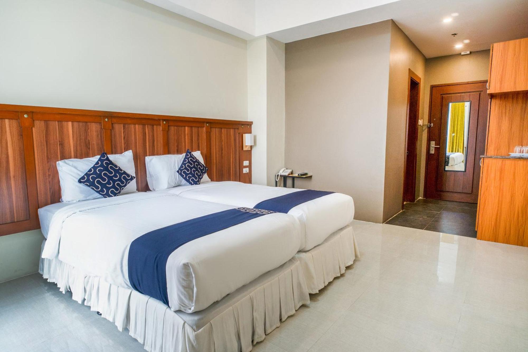 Capital O 460 World Palace Hotel Davao Exterior photo