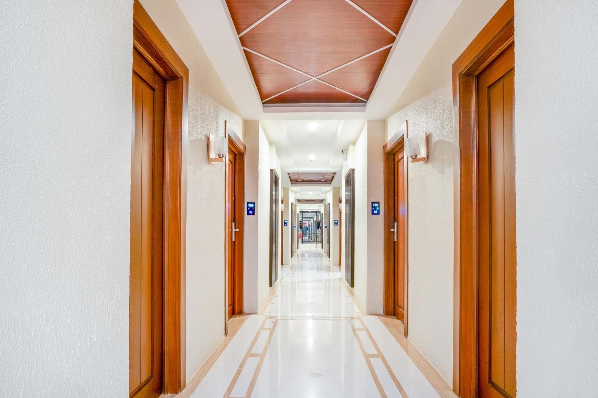 Capital O 460 World Palace Hotel Davao Exterior photo